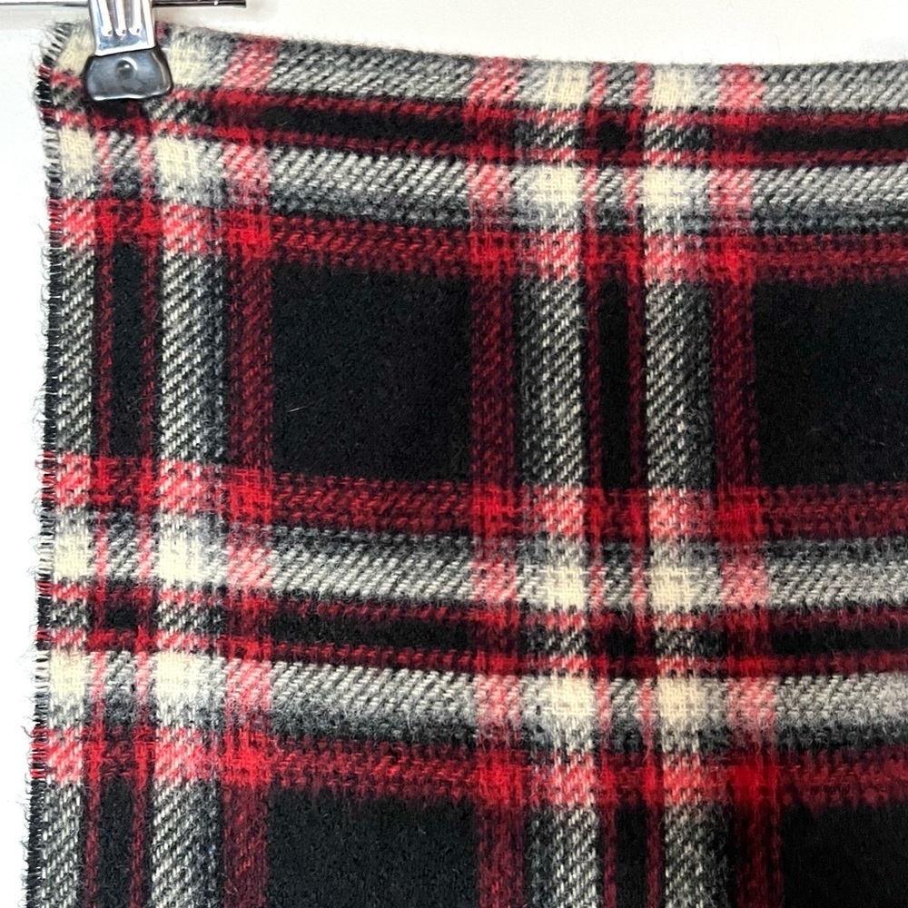 Chaps NEW Womens Plaid Flannel Fleece Fringe Scarf - Picture 2 of 6